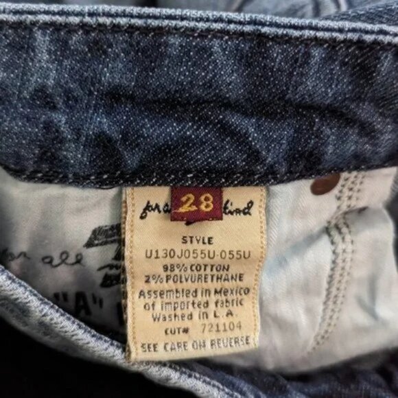 7 For All Mankind Bootcut Jeans - Picture 9 of 9